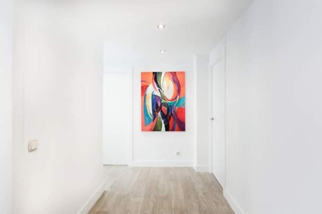 Acogedor Y Precioso Apartamento + Parking Privado San Sebastián Eksteriør billede