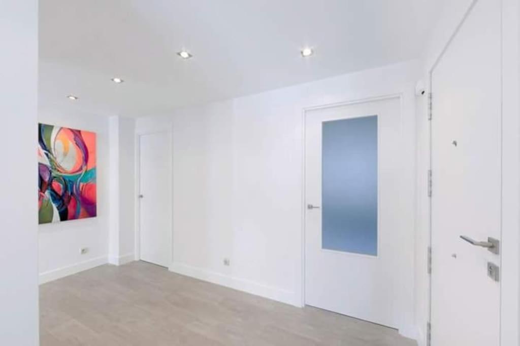 Acogedor Y Precioso Apartamento + Parking Privado San Sebastián Eksteriør billede