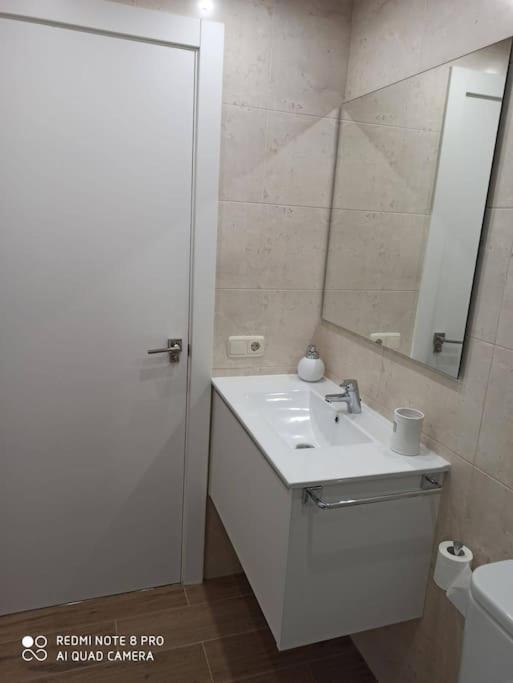 Acogedor Y Precioso Apartamento + Parking Privado San Sebastián Eksteriør billede
